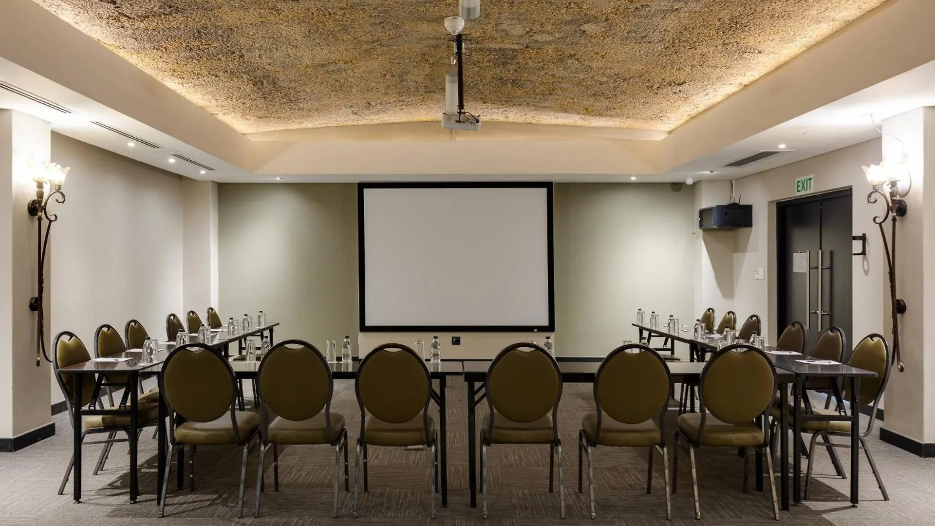 Protea Hotel By Marriott Cape Town Durbanville Bellville 3*,  Νότια Αφρική